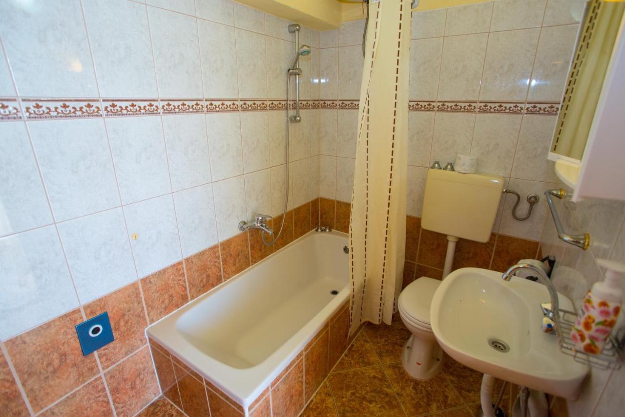 Apartments With A Parking Space Baska Voda, Makarska - 6761 Екстериор снимка