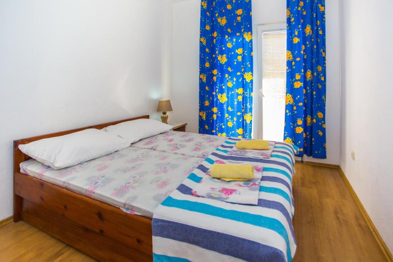 Apartments With A Parking Space Baska Voda, Makarska - 6761 Екстериор снимка