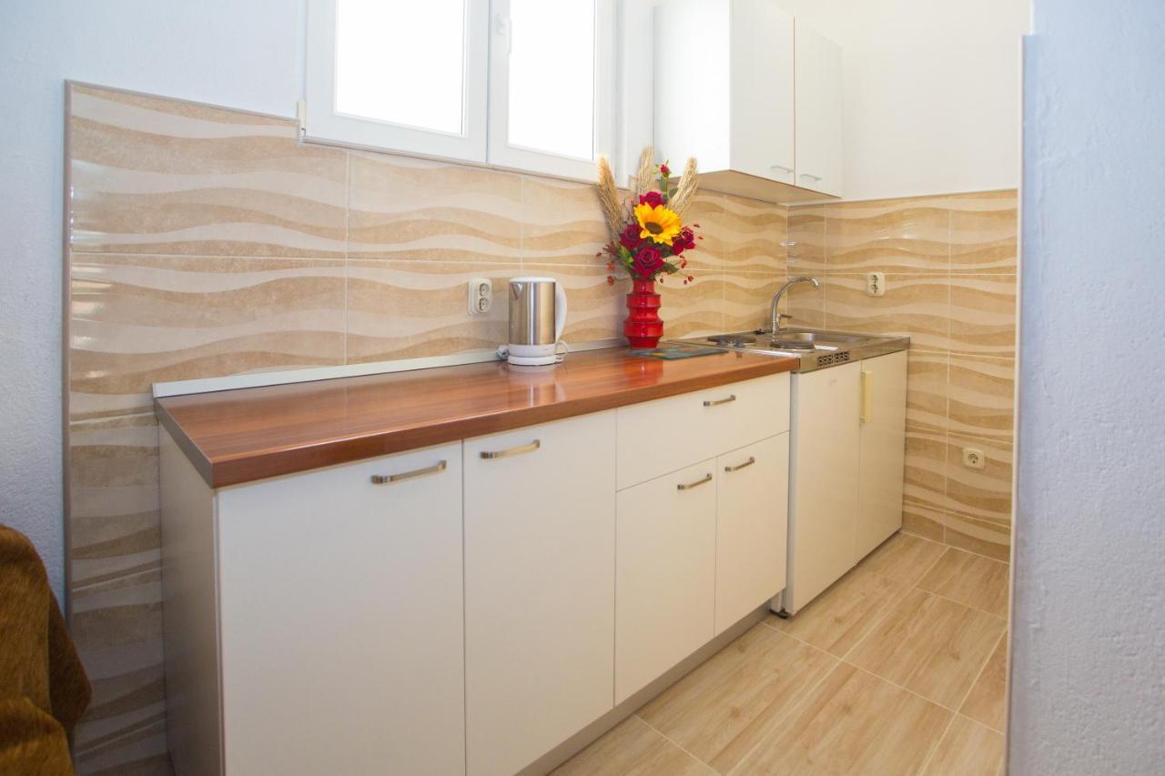 Apartments With A Parking Space Baska Voda, Makarska - 6761 Екстериор снимка