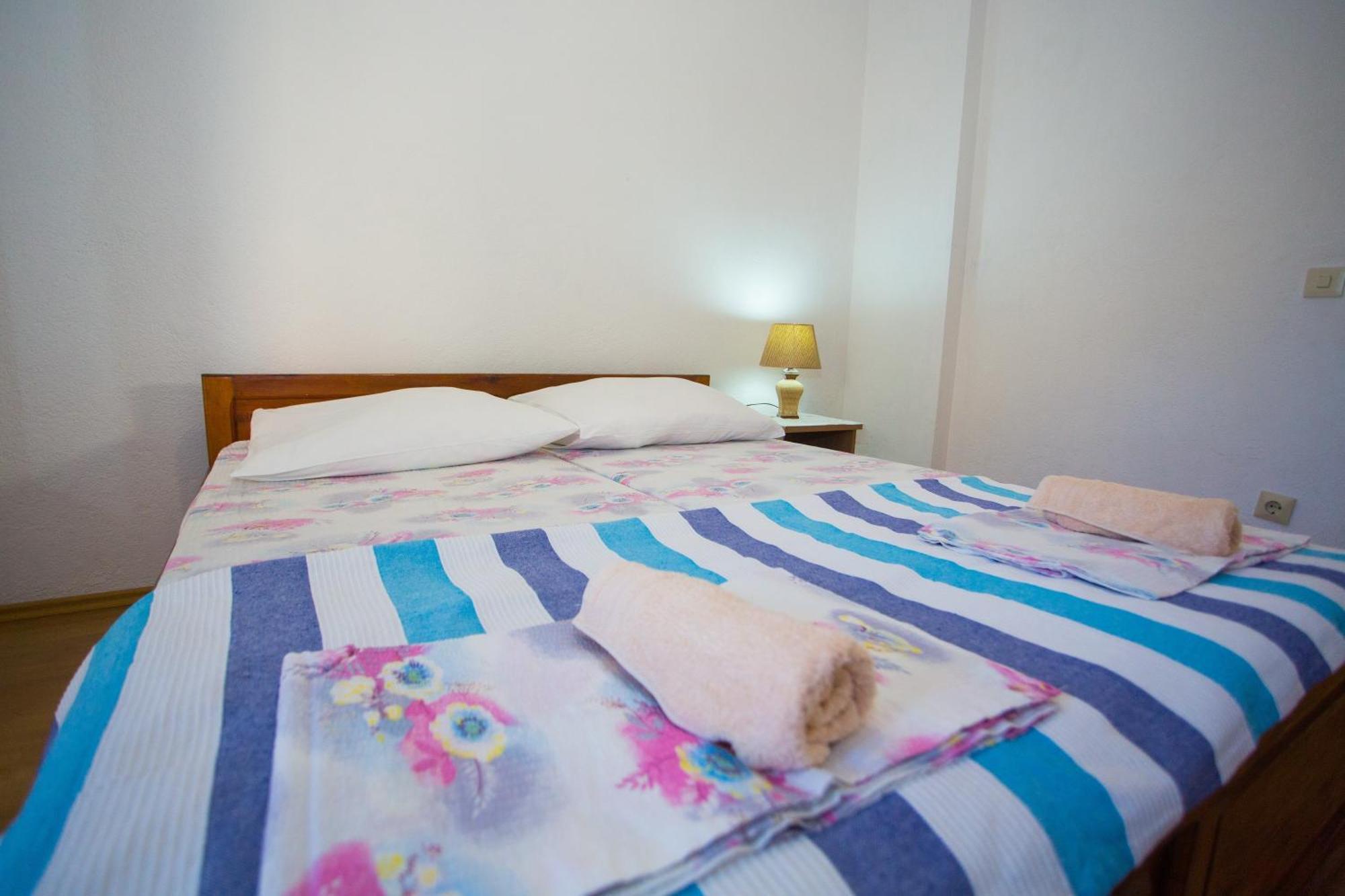 Apartments With A Parking Space Baska Voda, Makarska - 6761 Стая снимка